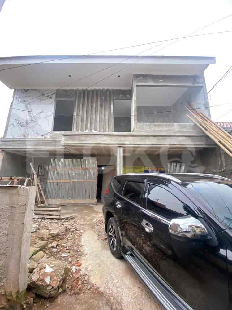 Dijual Rumah 4 BR, Luas 185 m2 di Gandaria, Gandaria - RHAS9a8 1