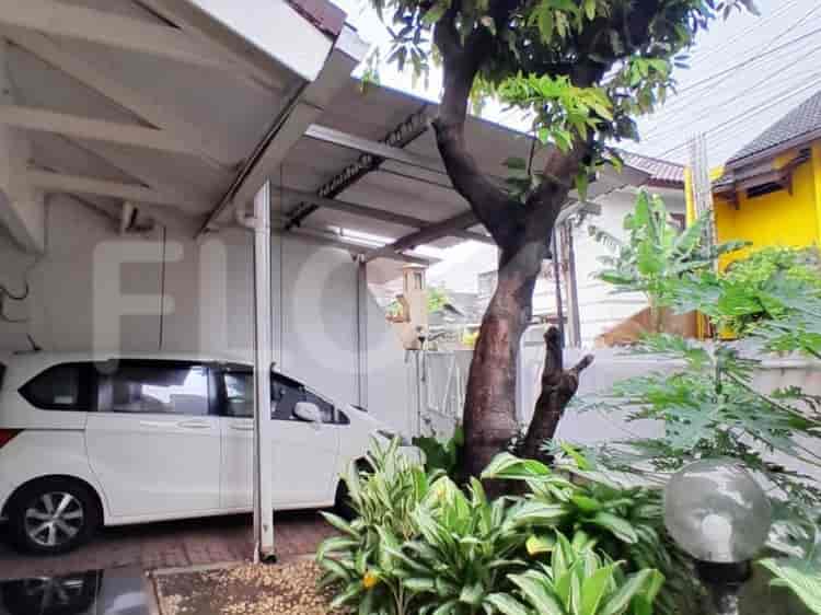 Dijual Rumah 4 BR, Luas 300 m2 di Haji Nawi, Gandaria - RHASab8 4