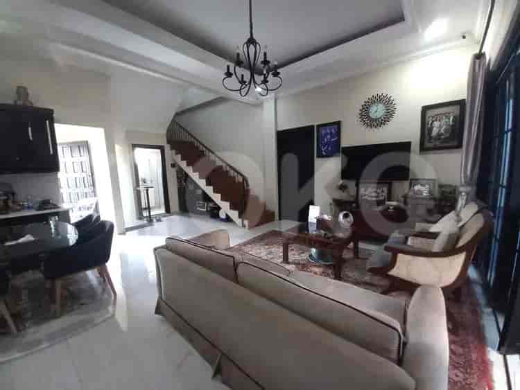 Dijual Rumah 4 BR, Luas 400 m2 di Jl. Petogogan I, Gandaria - RHAS544 3