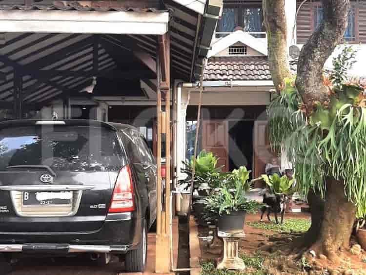 Dijual Rumah 6 BR, Luas 128 m2 di Haji Nawi, Gandaria - RHAS7c6 4