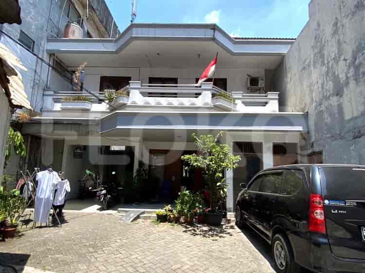 Dijual Rumah 7 BR, Luas 500 m2 di Radio dalam, Gandaria - RHASa10 1