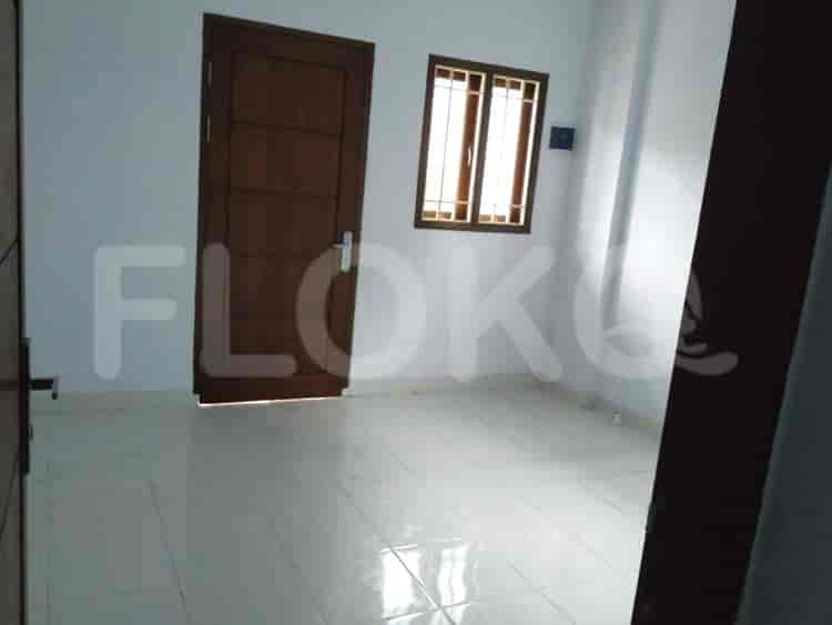 Dijual Rumah 2 BR, Luas 84 m2 di Tanah Sereal, Glodok - RHAS2d8 3