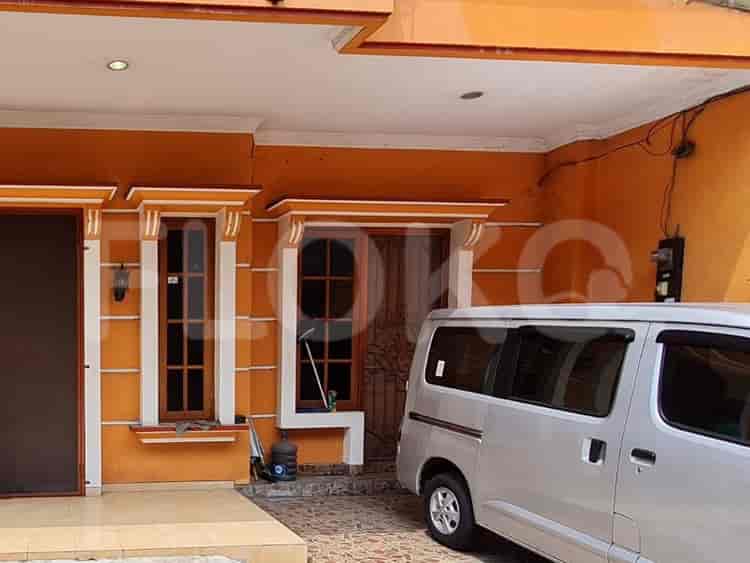 Dijual Rumah 4 BR, Luas 220 m2 di Glodok, Glodok - RHAS450 2