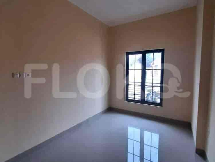 Dijual Rumah 3 BR, Luas 120 m2 di Jl. Kalibata Selatan, Kalibata - RHAS043 18
