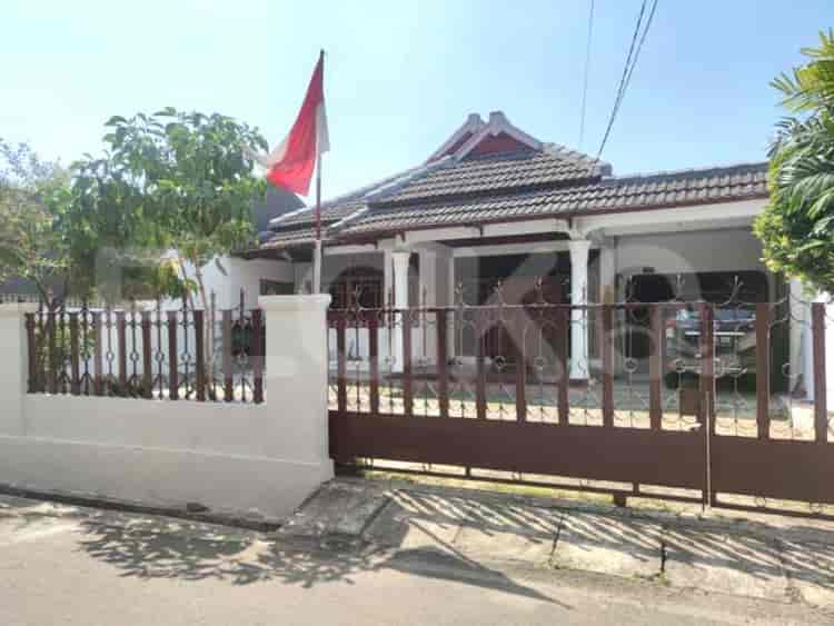Dijual Rumah 4 BR, Luas 280 m2 di Jl. Kalibata Selatan 2, Kalibata - RHASa91 1