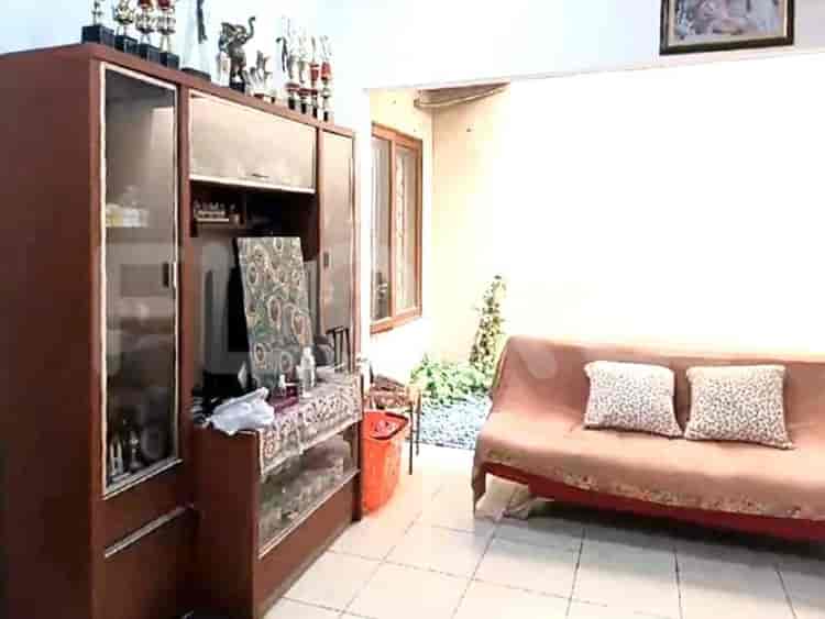 Dijual Rumah 4 BR, Luas 300 m2 di Jl. Kalibata Selatan, Kalibata - RHAS85b 5