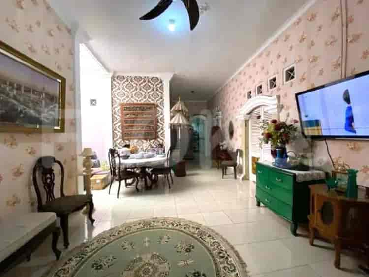 Dijual Rumah 4 BR, Luas 300 m2 di Jl. Benteng Garuda, Kalibata - RHASb19 7