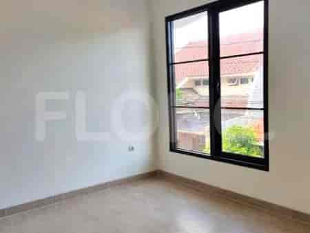 Dijual Rumah 5 BR, Luas 300 m2 di Jl. Jambu, Kalibata - RHASfdd 17