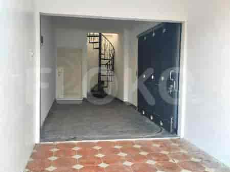 Dijual Rumah 5 BR, Luas 300 m2 di Jl. Jambu, Kalibata - RHASfdd 3