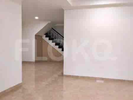Dijual Rumah 5 BR, Luas 300 m2 di Jl. Jambu, Kalibata - RHASfdd 8