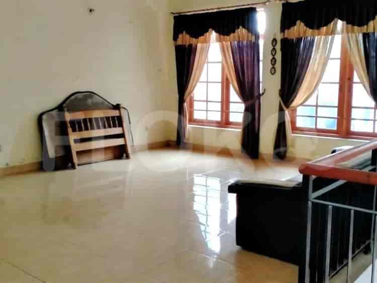 Dijual Rumah 7 BR, Luas 450 m2 di Jl. Komplek Garuda, Kalibata - RHASb97 7