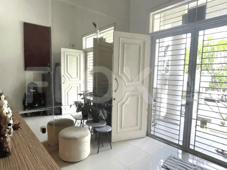 Dijual Rumah 3 BR, Luas 250 m2 di Cluster kenari golf, Kamal Muara - RHAS0ed 1