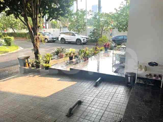 180 sqm, 4 BR house for sale in Karawaci, Karawaci - RHASb40 5