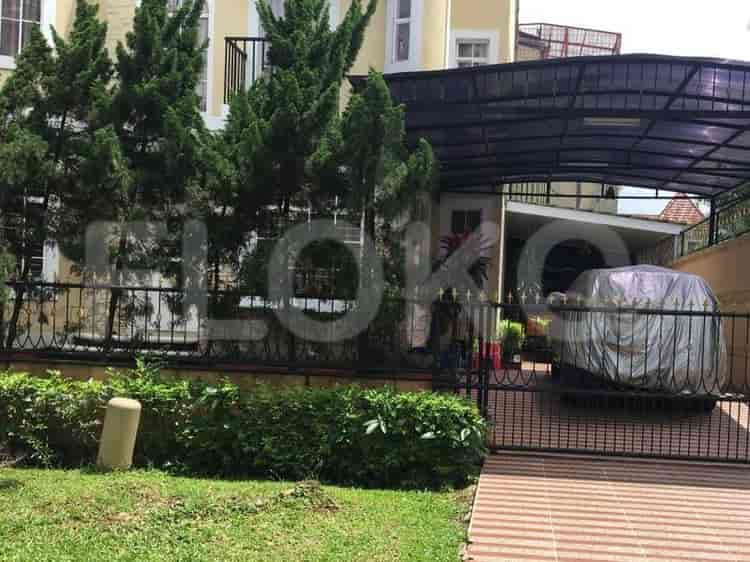 250 sqm, 4 BR house for sale in Lippo Karawaci, Karawaci - RHAS682 1