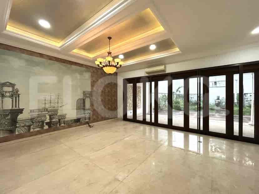 RHAS78f, 6BR House for Sale in Kebon Jeruk | Prime Jakarta Property 3