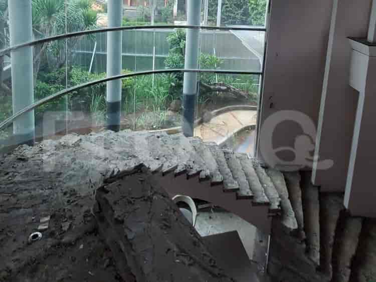 Dijual Rumah 5 BR, Luas 1000 m2 di Gading Villa, Kelapa Gading - RHASee0 3