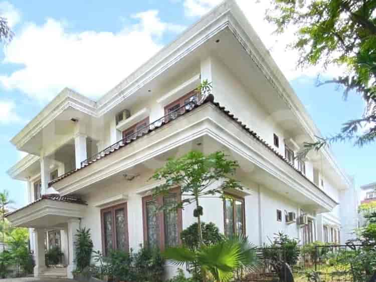 Dijual Rumah 7 BR, Luas 1500 m2 di Kuningan, Kuningan - RHASe29 1