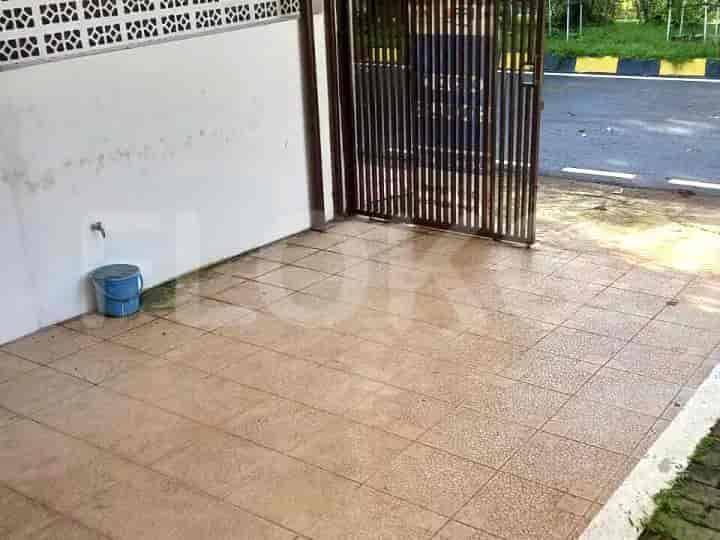 Dijual Rumah 3 BR, Luas 242 m2 di Jl. Bona Indah, Lebak Bulus - RHASa53 1