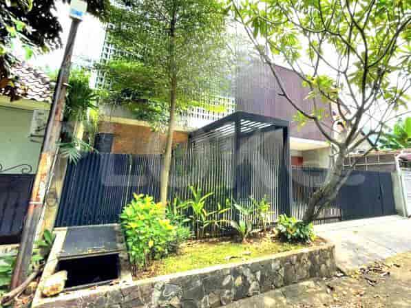 Dijual Rumah 3 BR, Luas 250 m2 di Villa Delima, Lebak Bulus, Lebak Bulus - RHAS705 2