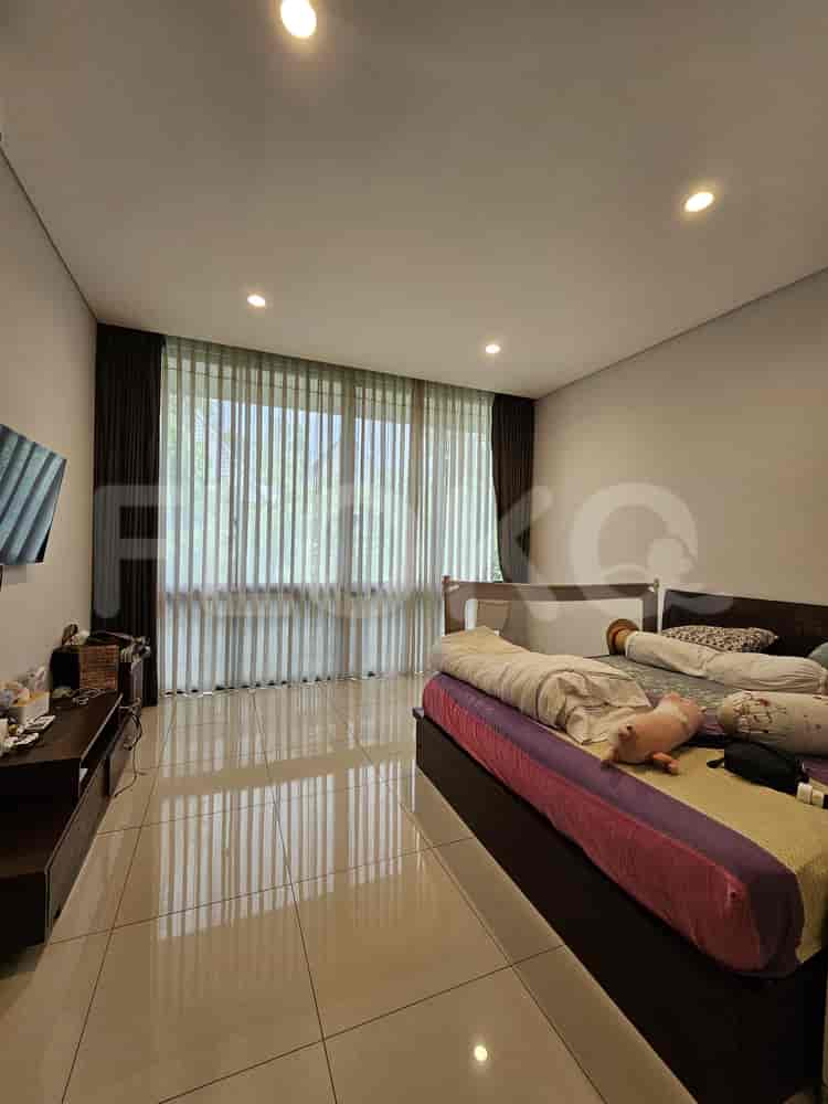 Dijual Rumah 3 BR, Luas 220 m2 di Serena Hills Cluster Quantum, Lebak Bulus - RHASc3c 15