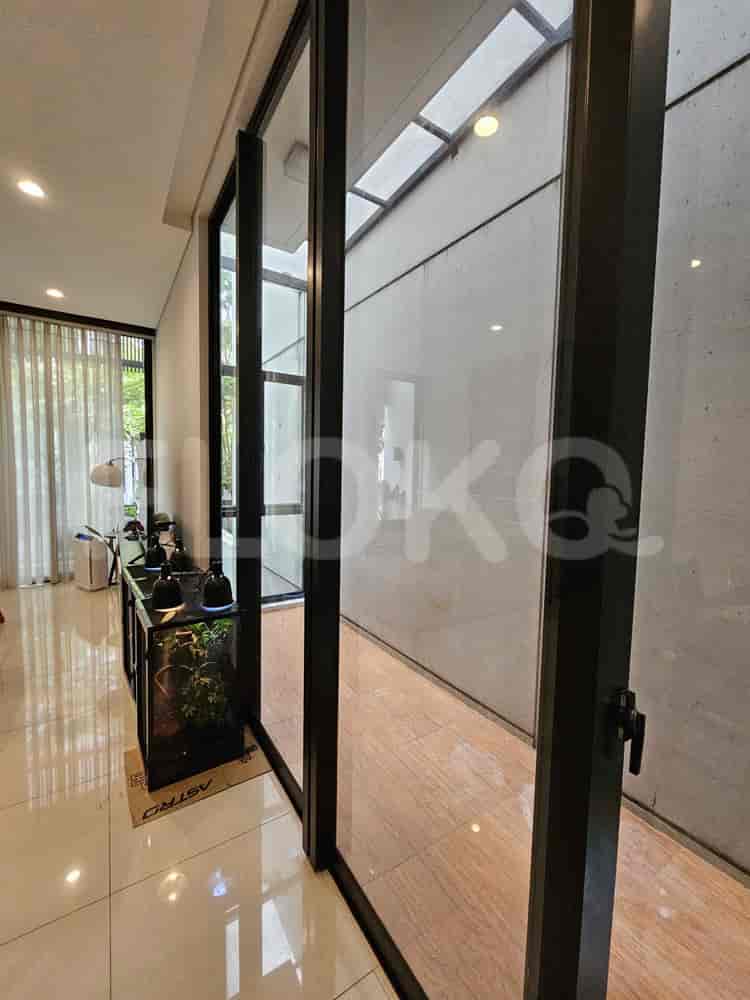 Dijual Rumah 3 BR, Luas 220 m2 di Serena Hills Cluster Quantum, Lebak Bulus - RHASc3c 9