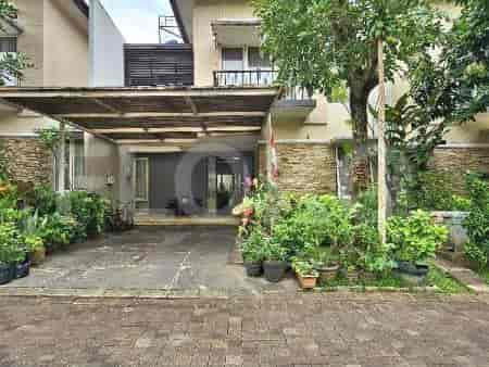Dijual Rumah 4 BR, Luas 215 m2 di Jl. Serenia Hills, Lebak Bulus - RHAS7d3 15