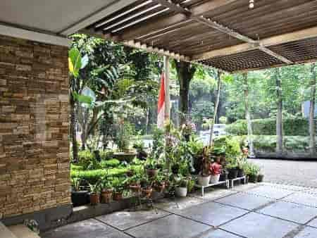 Dijual Rumah 4 BR, Luas 215 m2 di Jl. Serenia Hills, Lebak Bulus - RHAS7d3 23