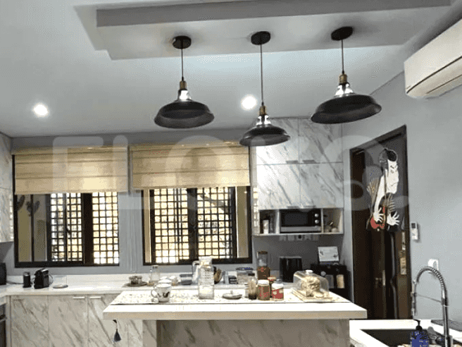RHAS9ed | House in Lebak Bulus for Sale with 4BR, 2 Floors 3