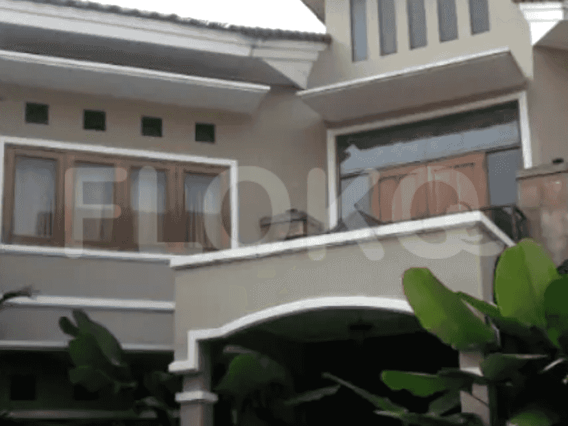 RHAS4e7 | House for Sale in Jakarta Selatan with 4 Carports, 2 Floors 1