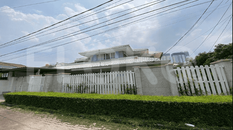 Dijual Rumah 5 BR, Luas 350 m2 di Lebak Lestari Indah, Lebak Bulus - RHASb11 1