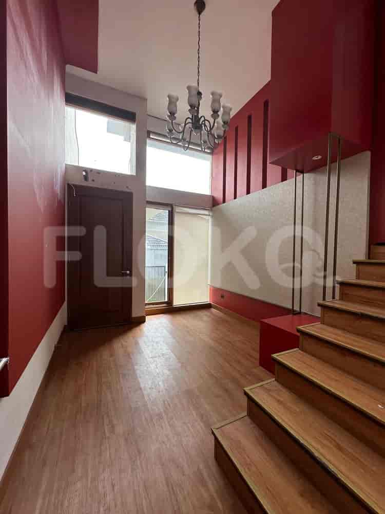 Dijual Rumah 5 BR, Luas 243 m2 di Ciputat Raya, Lebak Bulus - RHASbcc 8