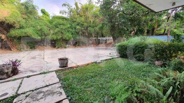 Dijual Rumah 6 BR, Luas 450 m2 di Adhyaksa Lebak Bulus, Lebak Bulus - RHAS436 4