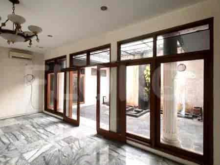 Dijual Rumah 6 BR, Luas 630 m2 di Jl. Adhiyaksa IV, Lebak Bulus - RHASbcd 4