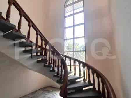 Dijual Rumah 6 BR, Luas 630 m2 di Jl. Adhiyaksa IV, Lebak Bulus - RHASbcd 5