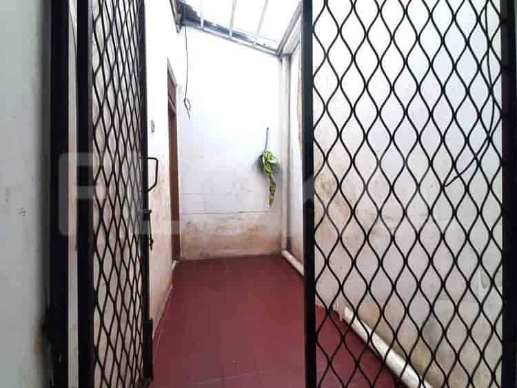 Dijual Rumah 2 BR, Luas 100 m2 di Jl. Raya Pasar Minggu, Pasar Minggu - RHASe2b 9