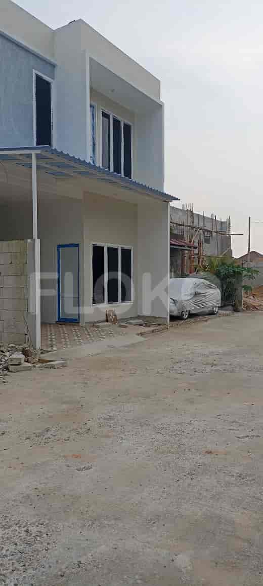 Dijual Rumah 3 BR, Luas 102 m2 di Cipayung, Pasar Rebo - RHAS956 2