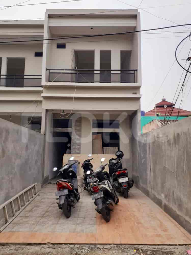 80 sqm, 3 BR house for sale in Cipayung, Pasar Rebo - RHAS796 1