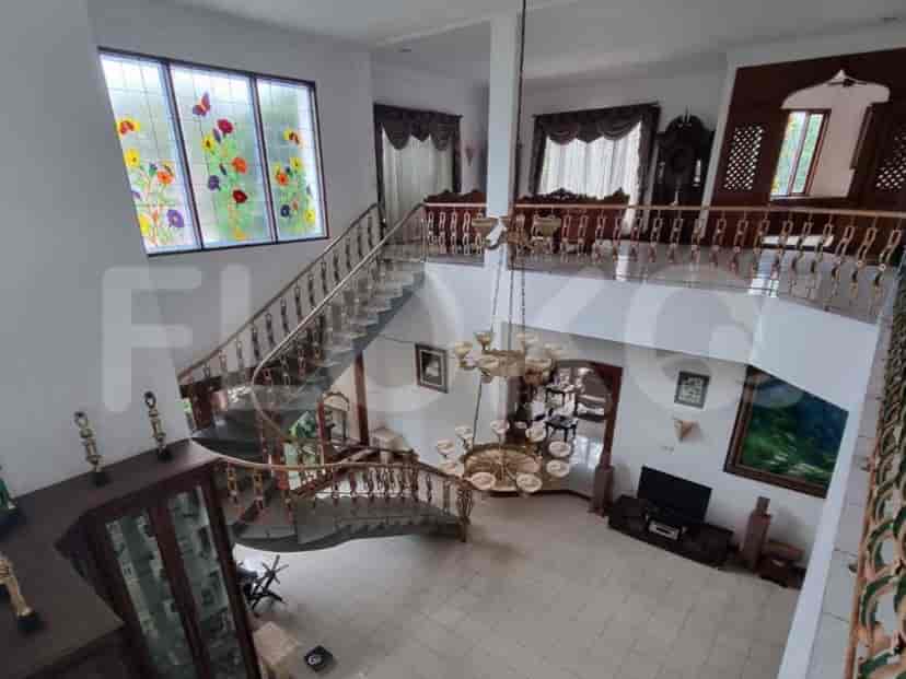 RHAS056, 6BR House for Sale Pasar Rebo with Carport 4