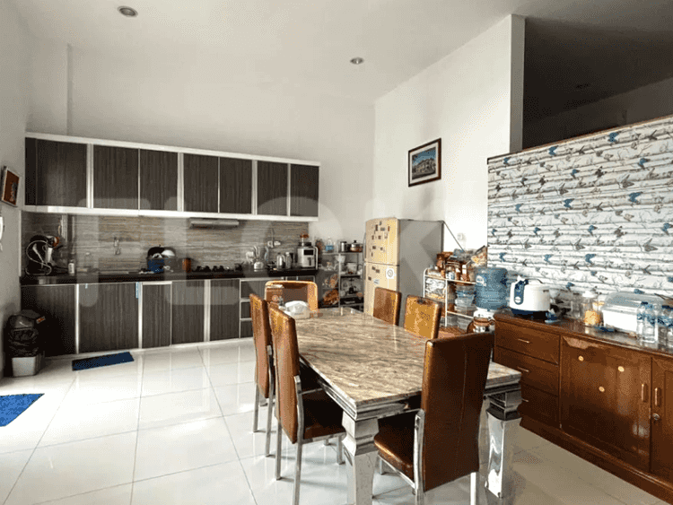 Dijual Rumah 5 BR, Luas 600 m2 di Jalan Muara Karang, Penjaringan - RHASc0b 5