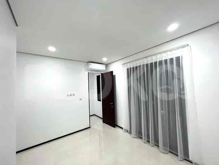 180 sqm, 3 BR house for sale in Pluit, Pluit - RHAS38c 3