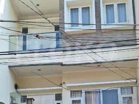 RHAS053 | House for Sale in Pluit with 3 Floors & Furnished 1