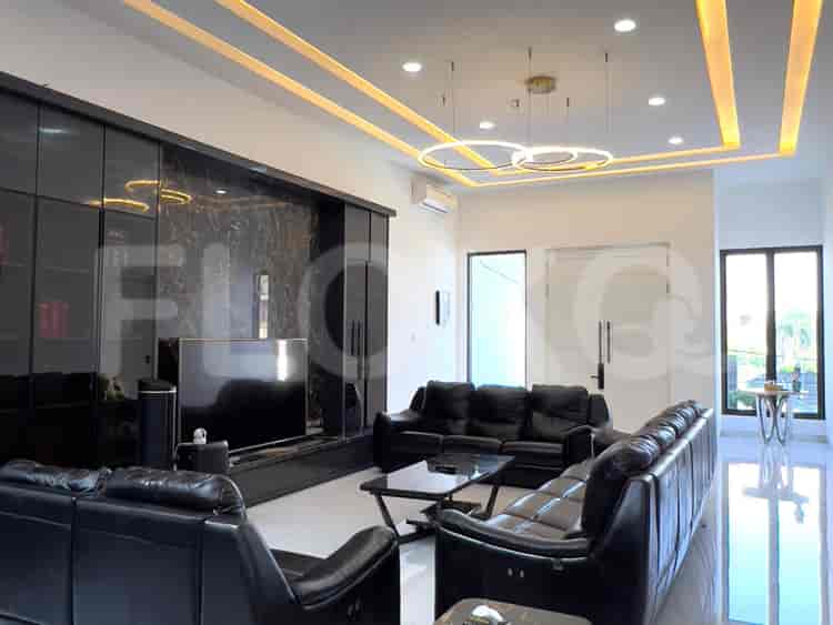 Dijual Rumah 5 BR, Luas 200 m2 di Pluit, Pluit - RHASabf 3