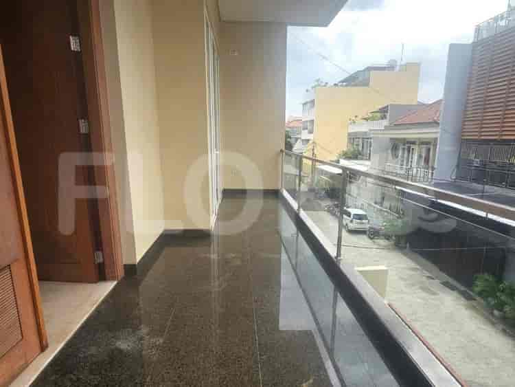 Dijual Rumah 5 BR, Luas 650 m2 di Pluit permai, Pluit - RHASbaf 9