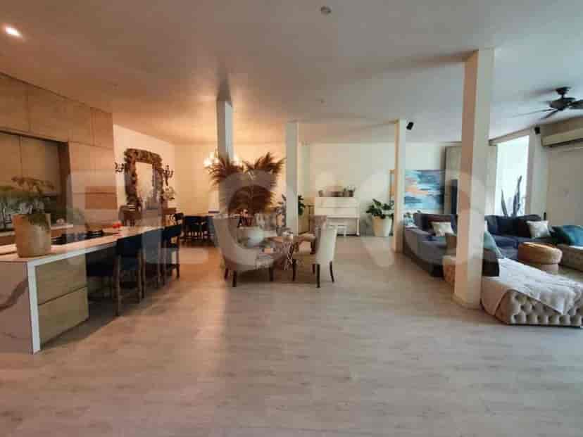 RHAS413 | House in Pondok Indah for Sale with Semi-Furnishing 1