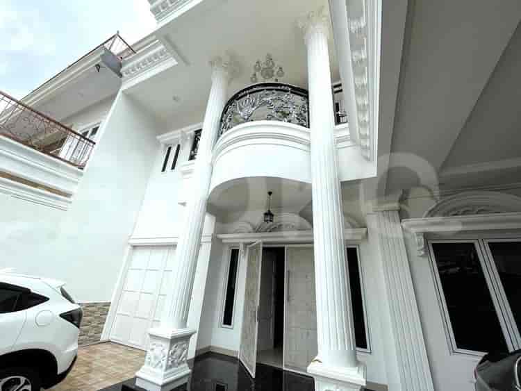 Dijual Rumah 4 BR, Luas 270 m2 di Mahoni Raya, Poris - RHASe2c 1