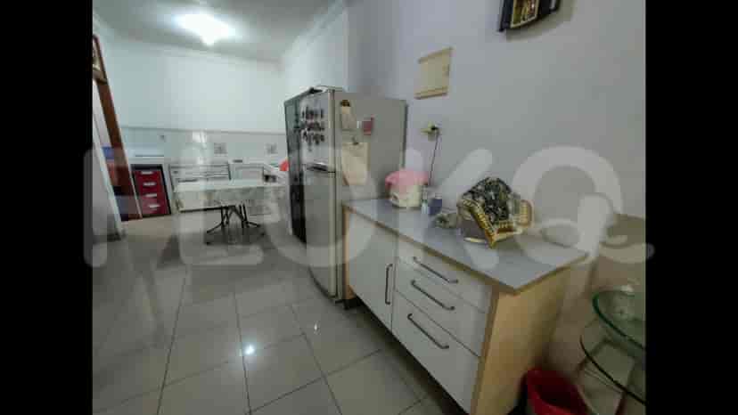RHASe4d, 2 Floors House in Puri Indah | Sale 5