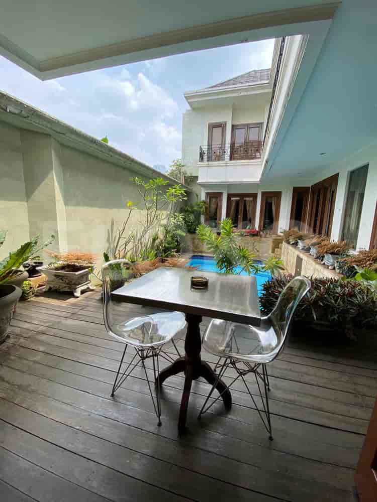 Dijual Rumah 6 BR, Luas 890 m2 di Jl Widya Chandra KebayoranBaru, Senayan - RHASf5d 10
