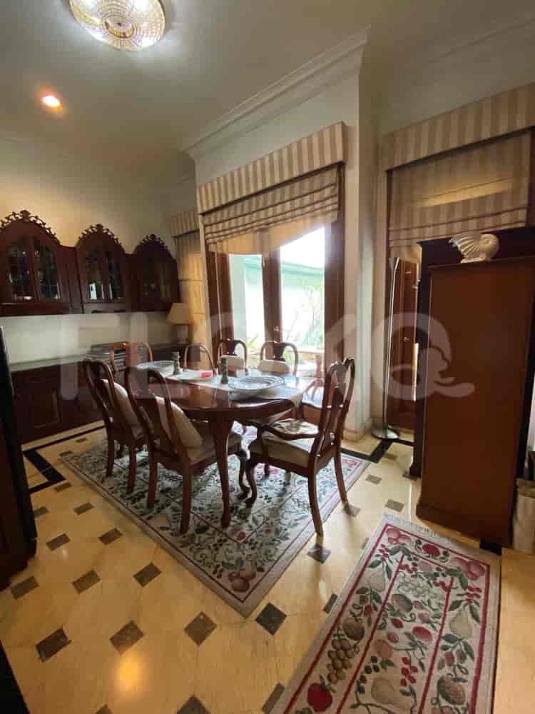 Dijual Rumah 6 BR, Luas 890 m2 di Jl Widya Chandra KebayoranBaru, Senayan - RHASf5d 5