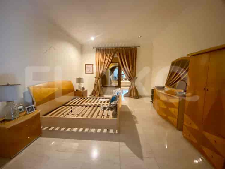 Dijual Rumah 6 BR, Luas 890 m2 di Jl Widya Chandra KebayoranBaru, Senayan - RHASf5d 8