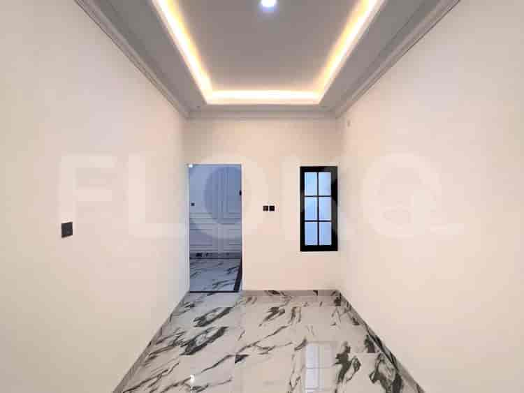 Dijual Rumah 3 BR, Luas 120 m2 di TB Simatupang, TB Simatupang - RHAS877 6